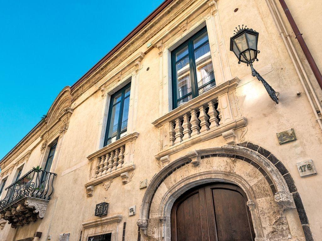 Varo Apartment Taormina Exterior photo