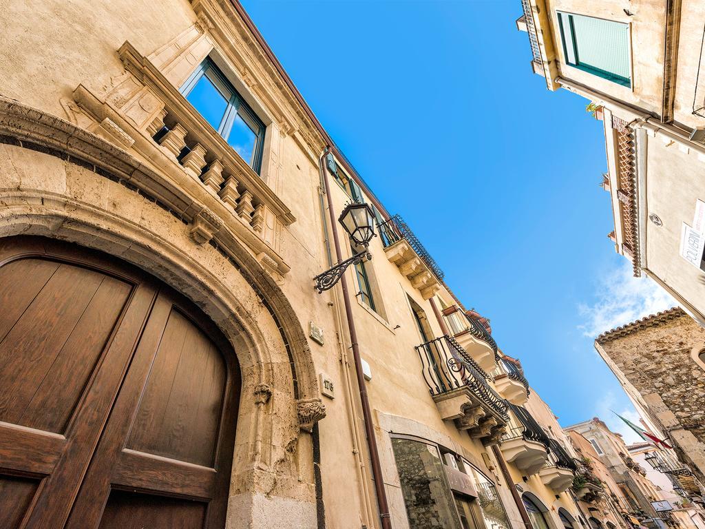Varo Apartment Taormina Exterior photo